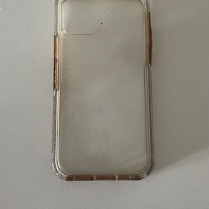 Clear iPhone otter box case
